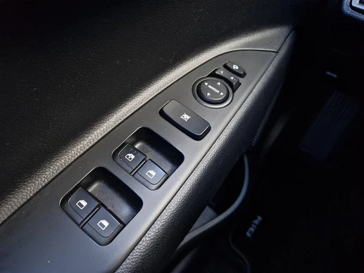 Kia Rio - Afbeelding 21 van 25