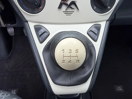 Ford Ka - Afbeelding 29 van 30