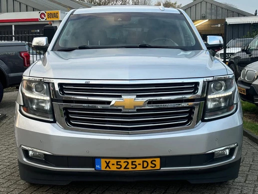 Chevrolet Suburban - Afbeelding 2 van 19