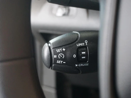 Peugeot Partner - Afbeelding 13 van 30