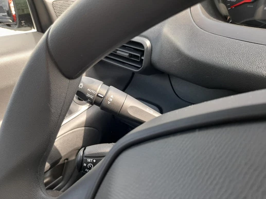 Peugeot Partner - Afbeelding 18 van 30