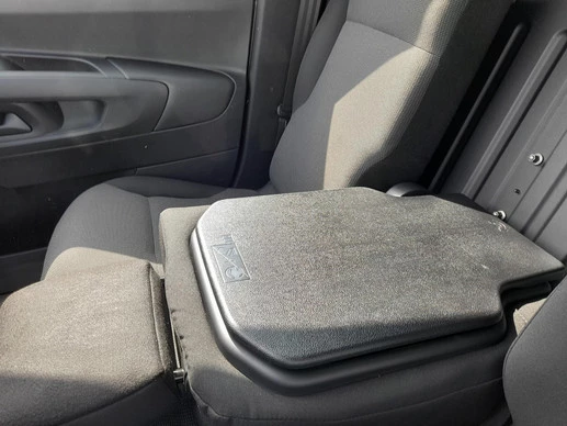 Peugeot Partner - Afbeelding 22 van 30