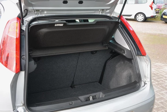 Fiat Punto - Afbeelding 9 van 18