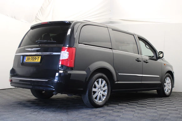 Chrysler Town & Country - Afbeelding 6 van 23