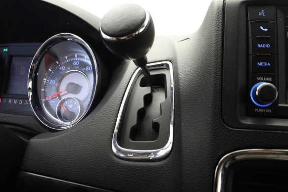 Chrysler Town & Country - Afbeelding 19 van 23