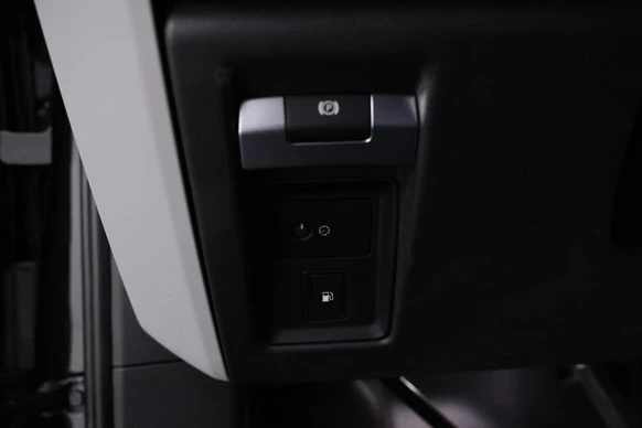 Land Rover Defender - Afbeelding 28 van 30