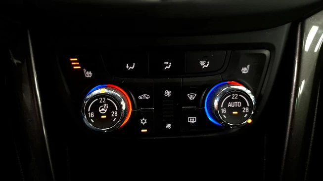 Opel Zafira - Afbeelding 12 van 24