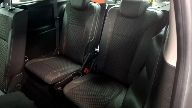 Opel Zafira - Afbeelding 19 van 24