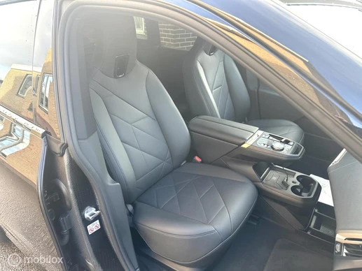 BMW iX - Afbeelding 19 van 28