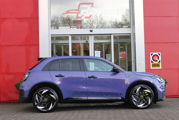 Abarth 600e - Afbeelding 13 van 30