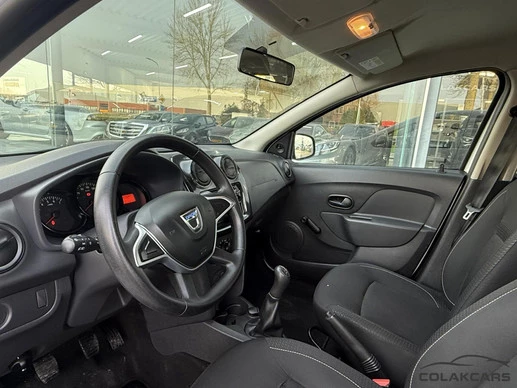 Dacia Sandero - Afbeelding 17 van 30