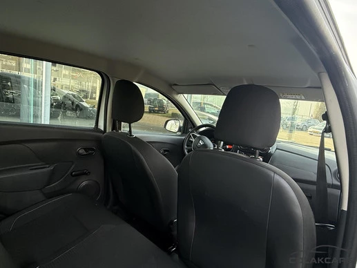 Dacia Sandero - Afbeelding 23 van 30