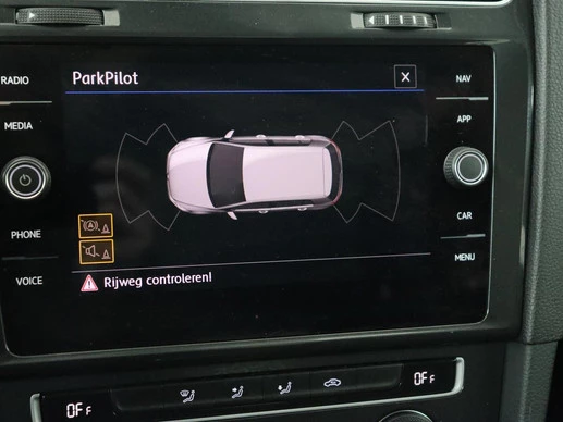 Volkswagen Golf - Afbeelding 11 van 30