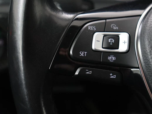 Volkswagen Golf - Afbeelding 16 van 30