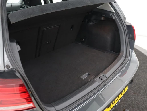 Volkswagen Golf - Afbeelding 20 van 30
