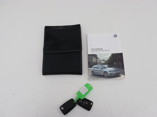 Volkswagen Golf - Afbeelding 22 van 30