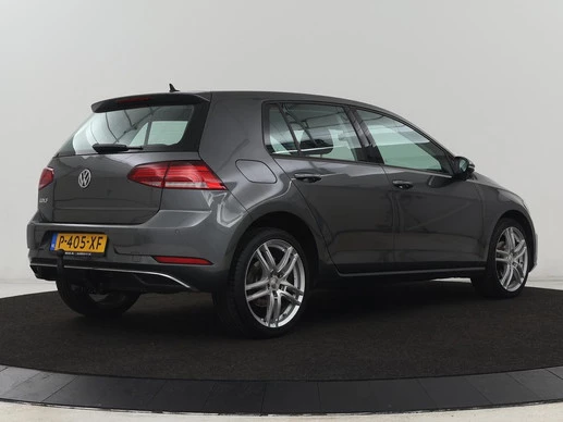 Volkswagen Golf - Afbeelding 24 van 30
