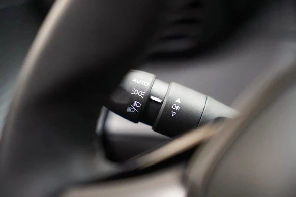 Peugeot 2008 - Afbeelding 25 van 30