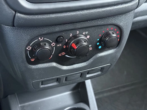 Dacia Dokker - Afbeelding 19 van 30