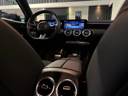 Mercedes-Benz A-Klasse - Afbeelding 15 van 30
