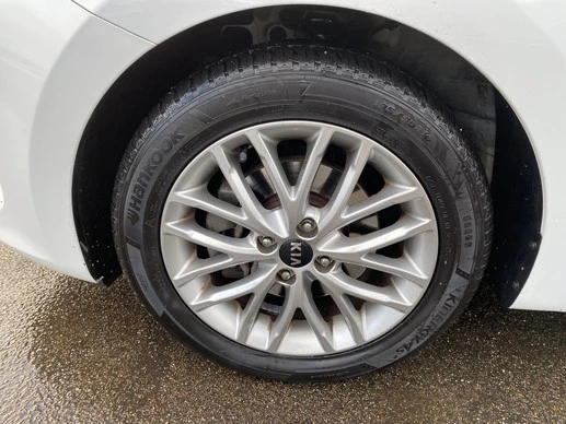 Kia Rio - Afbeelding 16 van 30