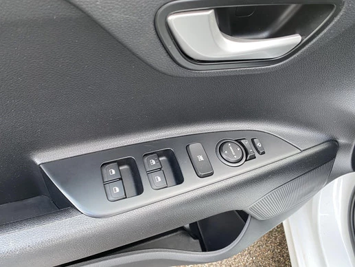 Kia Rio - Afbeelding 18 van 30