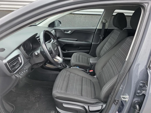 Kia Stonic - Afbeelding 11 van 30