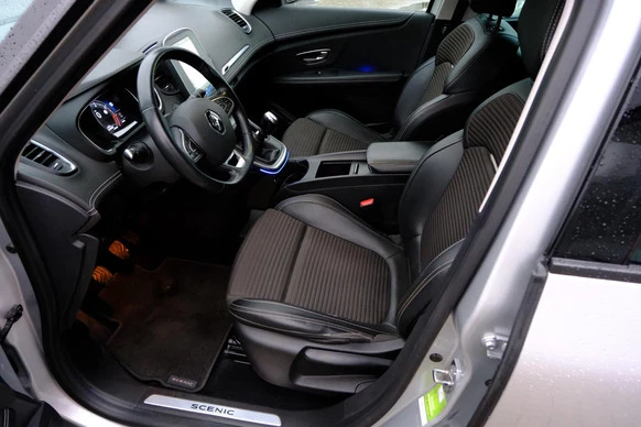 Renault Scénic - Afbeelding 2 van 30