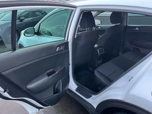 Kia Sportage - Afbeelding 19 van 30