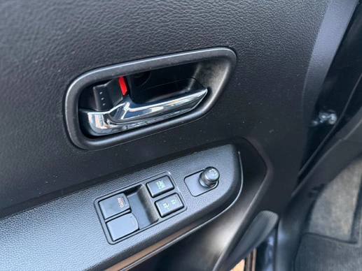 Suzuki Ignis - Afbeelding 9 van 16