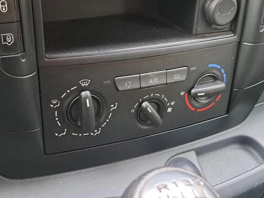 Peugeot Expert - Afbeelding 15 van 21