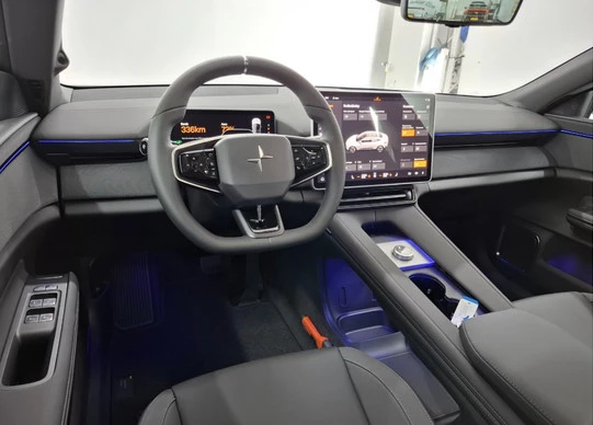 Polestar 4 - Afbeelding 10 van 23