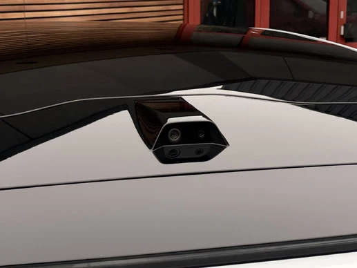 Polestar 4 - Afbeelding 17 van 30