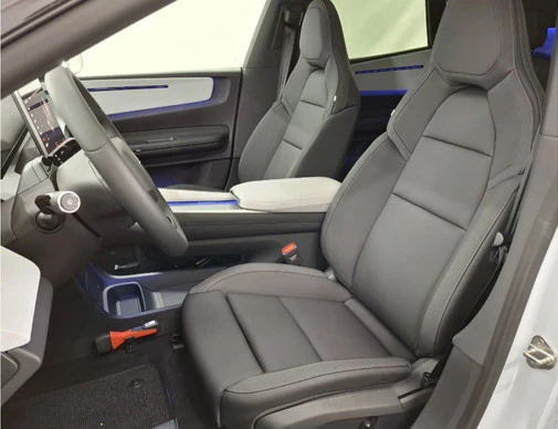 Polestar 4 - Afbeelding 27 van 30