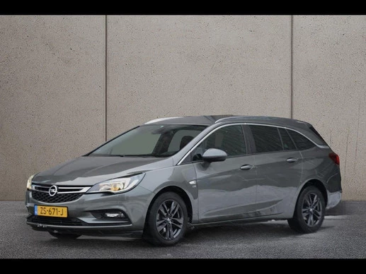Opel Astra - Afbeelding 1 van 18