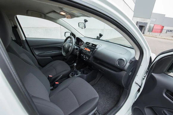 Mitsubishi Space Star - Afbeelding 12 van 13