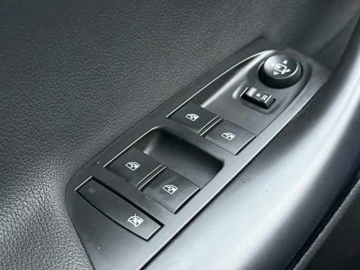 Opel Astra - Afbeelding 30 van 30