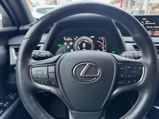 Lexus UX - Afbeelding 13 van 30