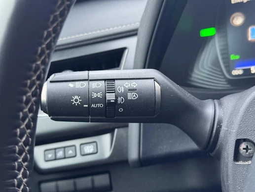 Lexus UX - Afbeelding 17 van 30