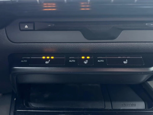 Lexus UX - Afbeelding 22 van 30