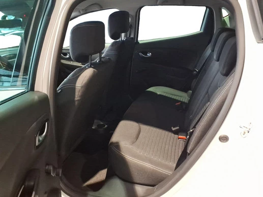 Renault Clio - Afbeelding 22 van 26