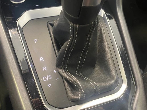 Volkswagen T-Roc - Afbeelding 9 van 30