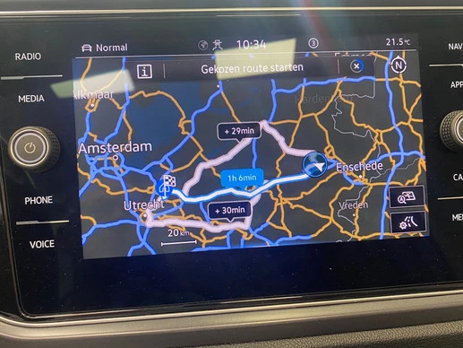 Volkswagen T-Roc - Afbeelding 18 van 30