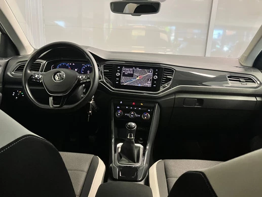 Volkswagen T-Roc - Afbeelding 6 van 30
