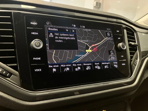 Volkswagen T-Roc - Afbeelding 7 van 30