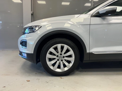 Volkswagen T-Roc - Afbeelding 15 van 30