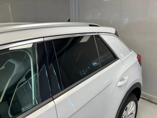 Volkswagen T-Roc - Afbeelding 17 van 30