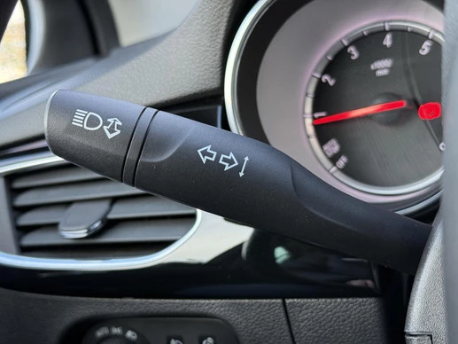 Opel Astra - Afbeelding 19 van 30