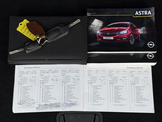 Opel Astra - Afbeelding 28 van 30