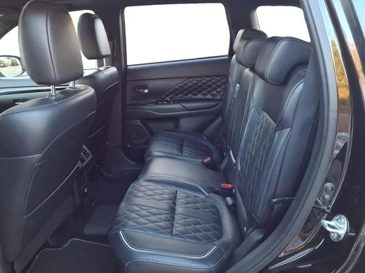 Mitsubishi Outlander - Afbeelding 15 van 27